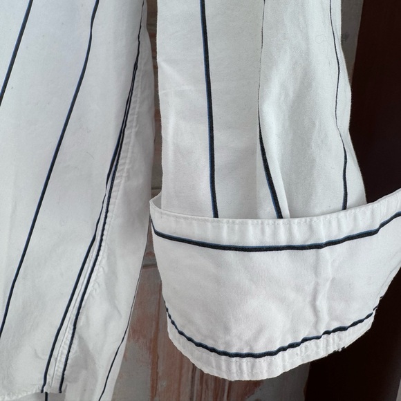 Babaton Oversized Crisp Cotton Bright White with Black/Blue Stripes. Size M. - Picture 5 of 8